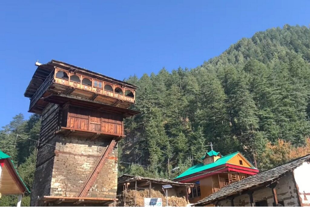 Chehni Kothi Banjar , Chehni Kothi Banjar Himachal